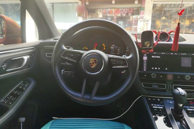 Used Porsche Macan 2022 Macan 2.0T Steering Wheel