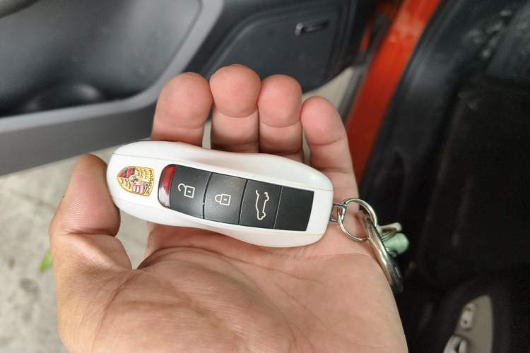 Used Porsche Macan 2022 Macan 2.0T Vehicle Key