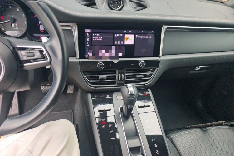 Used Porsche Macan 2022 Macan 2.0T Audio And AC Panel