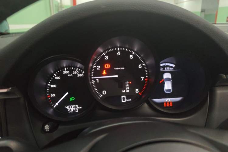 Used Porsche Macan 2022 Macan 2.0T Instrument Cluster