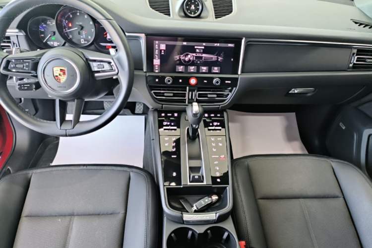 Used Porsche Macan 2022 Macan 2.0T Audio And AC Panel