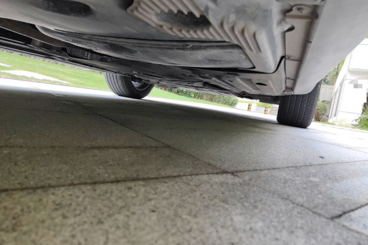 Used Porsche Macan 2022 Macan 2.0T Chassis Rear Right
