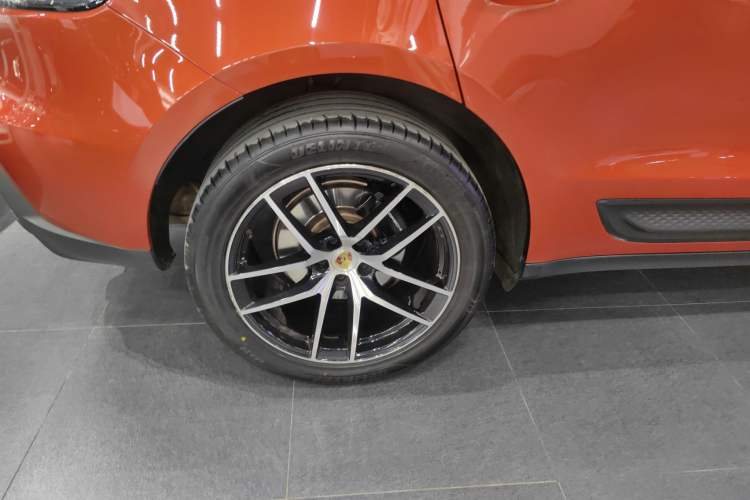Used Porsche Macan 2022 Macan 2.0T Exterior 5