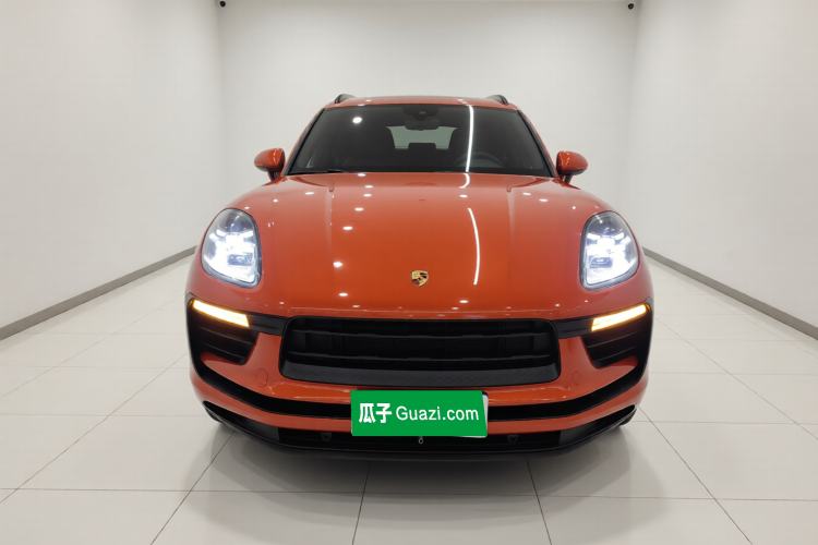 Used Porsche Macan 2022 Macan 2.0T Front