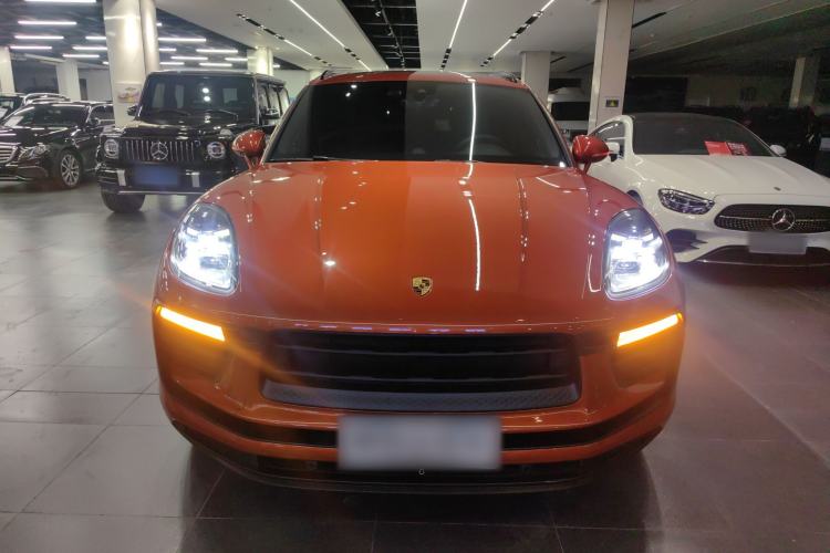 Used Porsche Macan 2022 Macan 2.0T Front