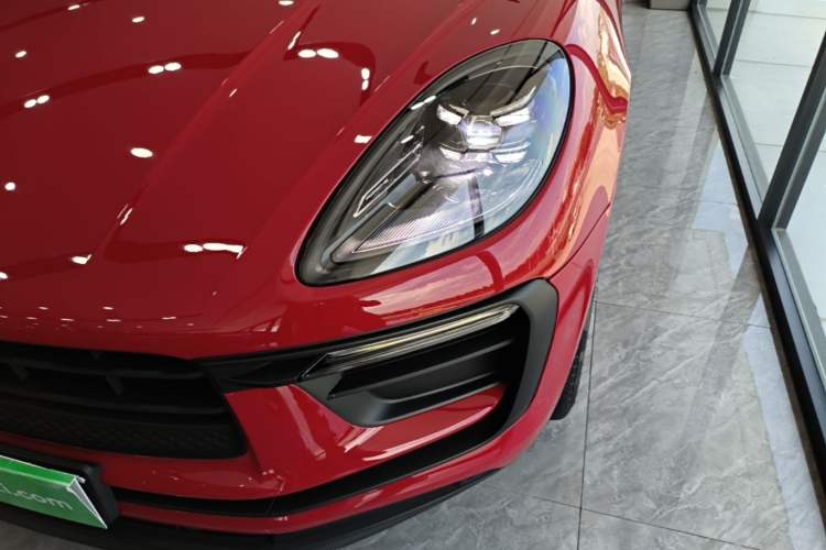 Used Porsche Macan 2022 Macan 2.0T Left Front Headlight