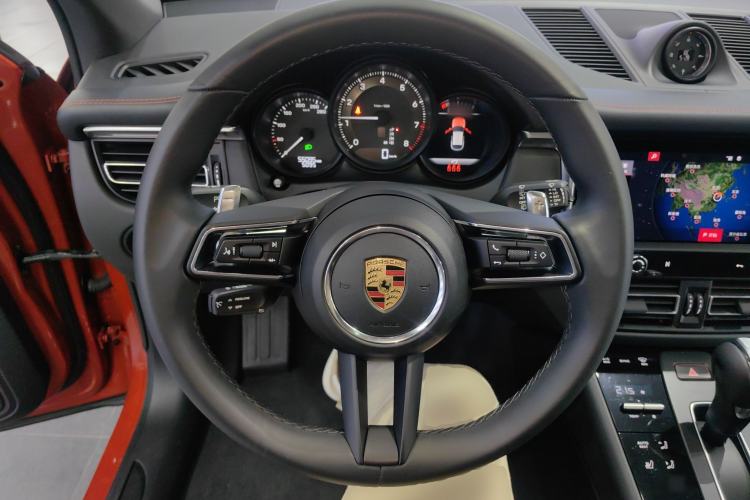 Used Porsche Macan 2022 Macan 2.0T Steering Wheel