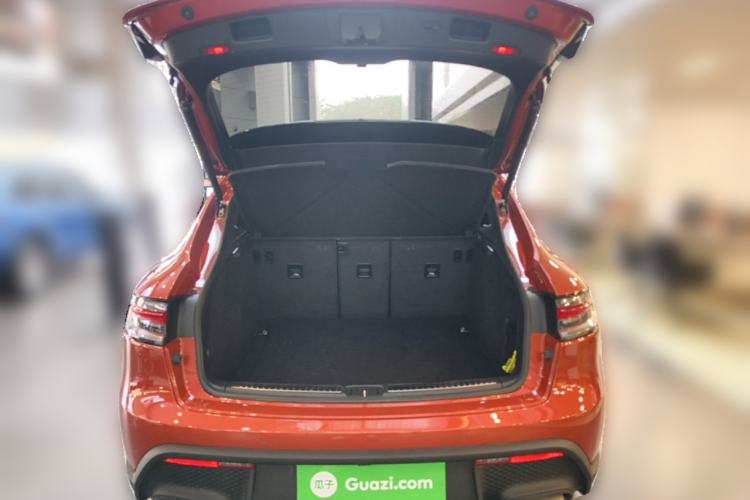 Used Porsche Macan 2022 Macan 2.0T Trunk