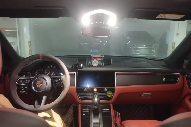 Used Porsche Macan 2022 Macan 2.0T Center Console