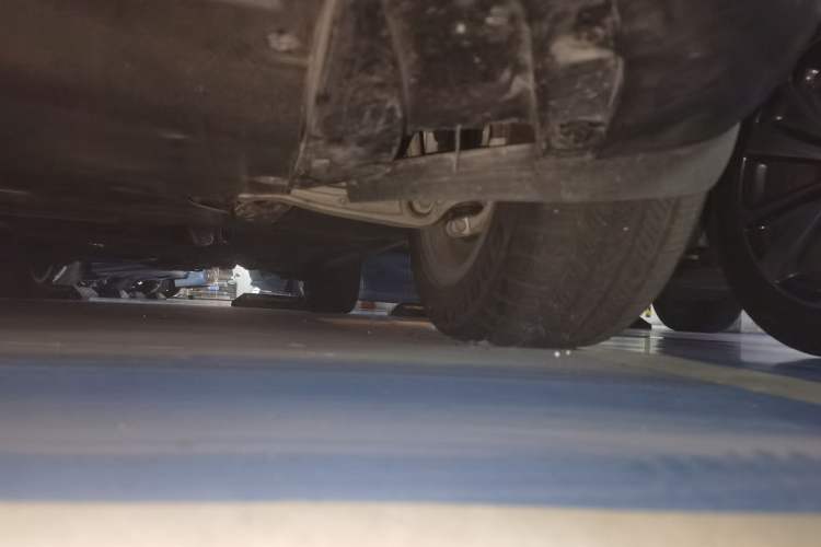 Used Porsche Macan 2022 Macan 2.0T Chassis Front Right