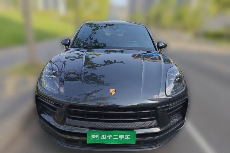 Used Porsche Macan 2022 Macan 2.0T Front