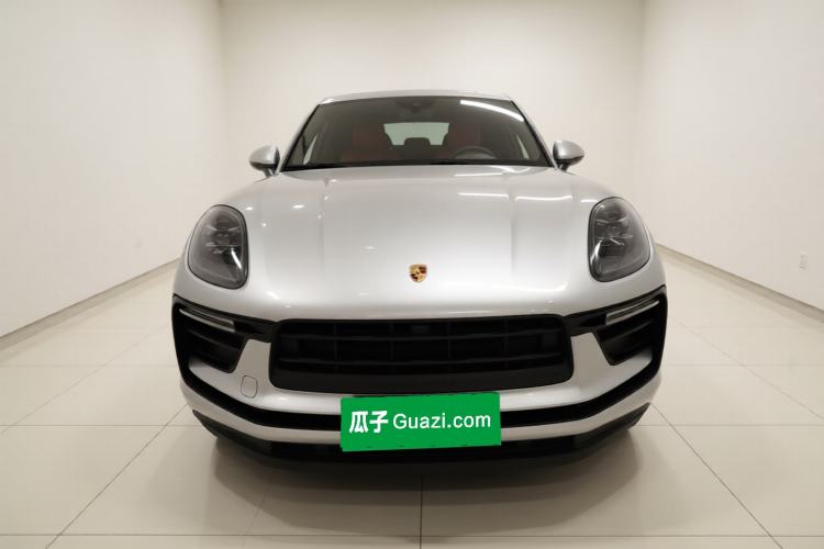 Used Porsche Macan 2022 Macan 2.0T Front