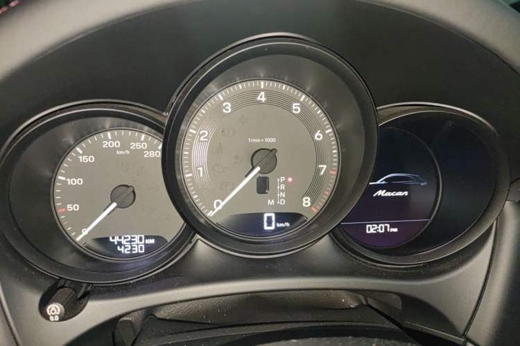 Used Porsche Macan 2022 Macan 2.0T Instrument Cluster