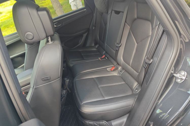 Used Porsche Macan 2022 Macan 2.0T Left Rear Seat