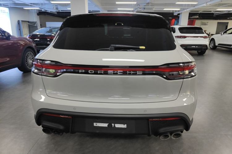 Used Porsche Macan 2022 Macan 2.0T Rear
