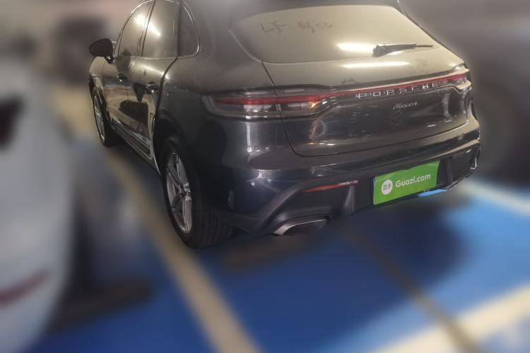 Used Porsche Macan 2022 Macan 2.0T Rear Left 45 Deg