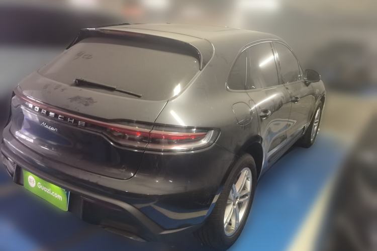 Used Porsche Macan 2022 Macan 2.0T Rear Right 45 Deg
