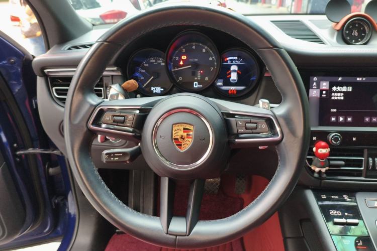 Used Porsche Macan 2022 Macan 2.0T Steering Wheel