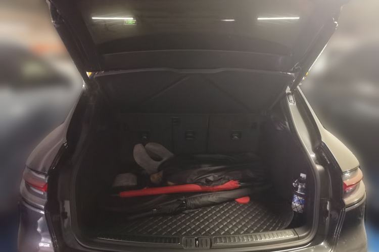 Used Porsche Macan 2022 Macan 2.0T Trunk
