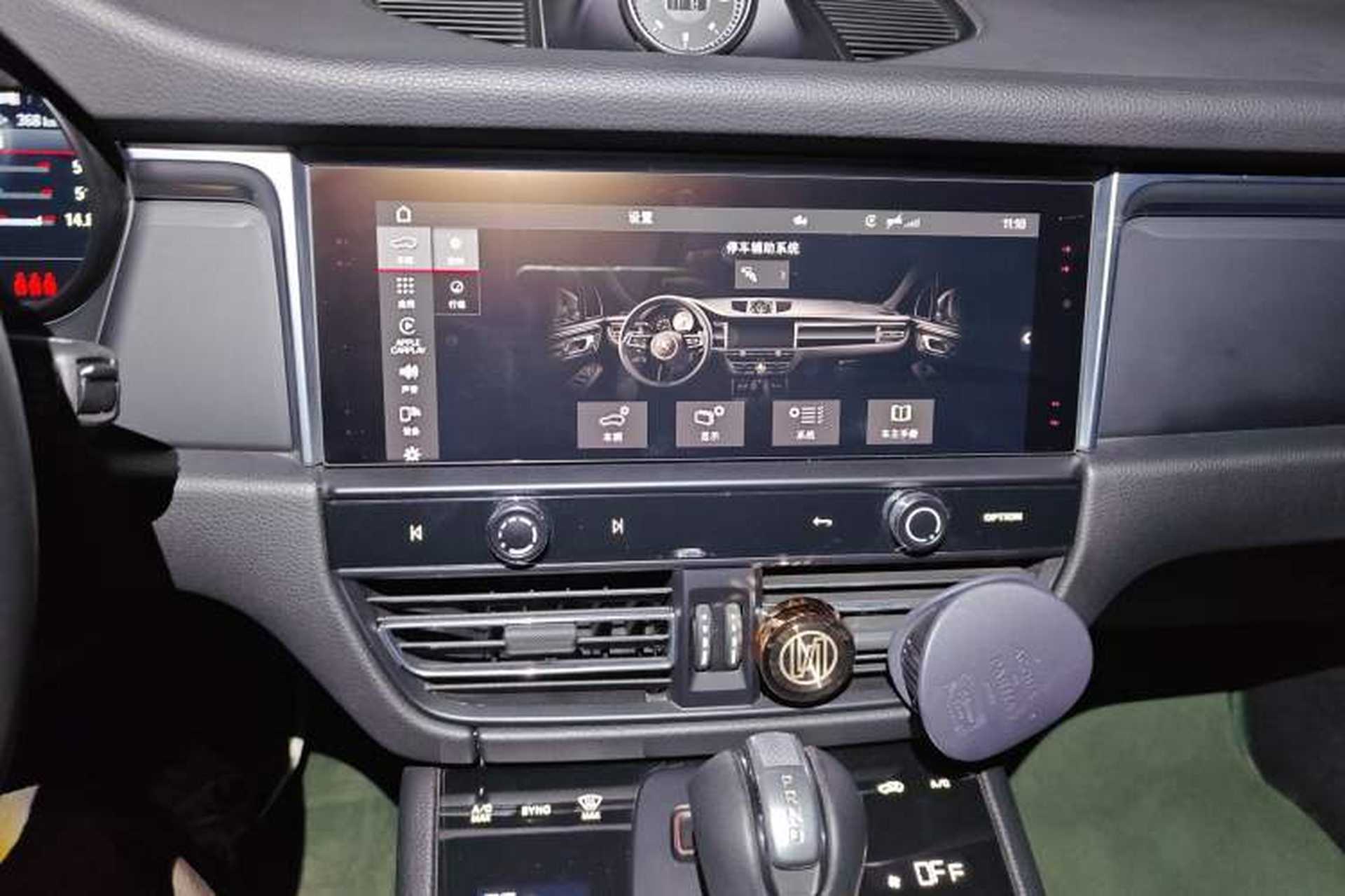 Used Porsche Macan 2022 Macan 2.0T Audio And AC Panel