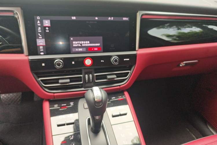 Used Porsche Macan 2022 Macan S 2.9T Audio And AC Panel