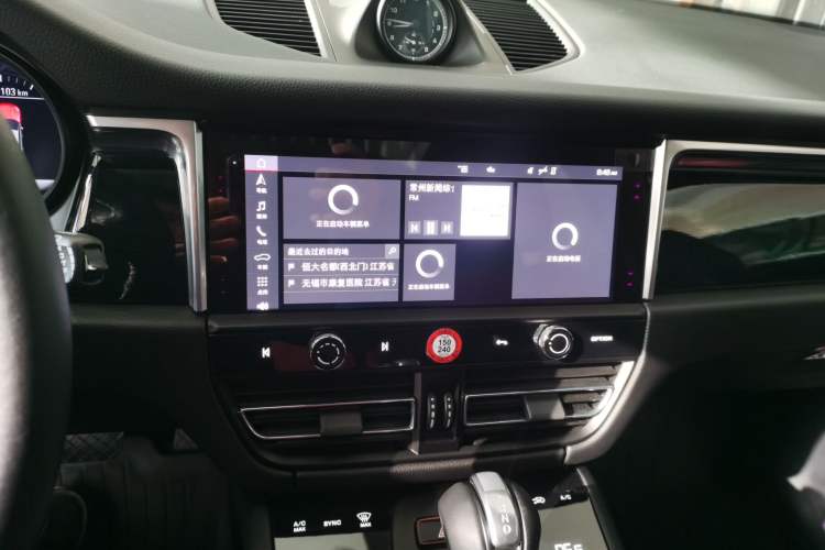 Used Porsche Macan 2022 Macan 2.0T Audio And AC Panel