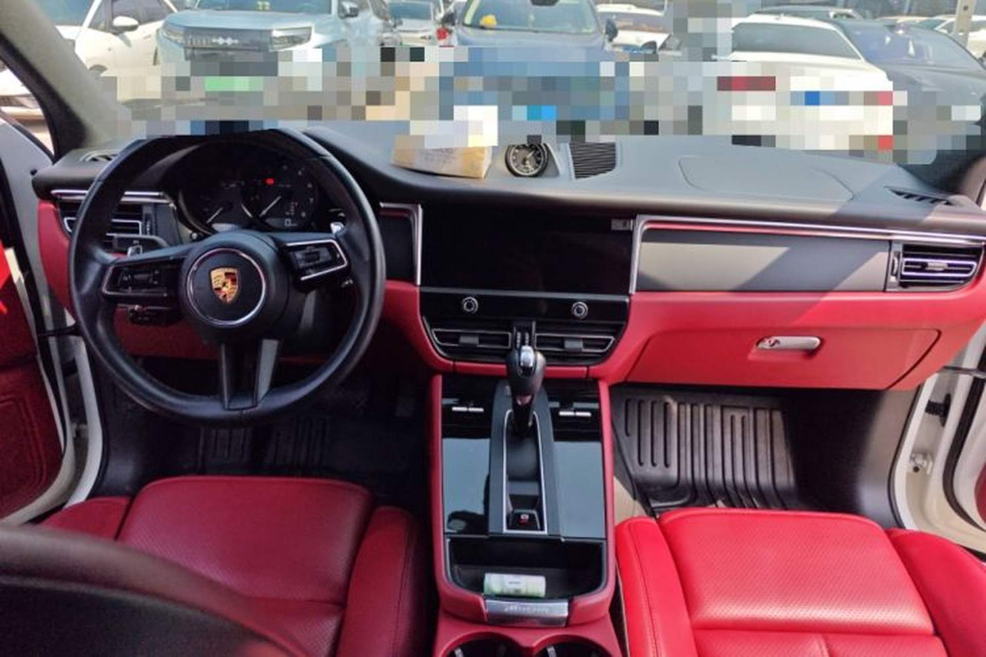 Used Porsche Macan 2022 Macan 2.0T Center Console