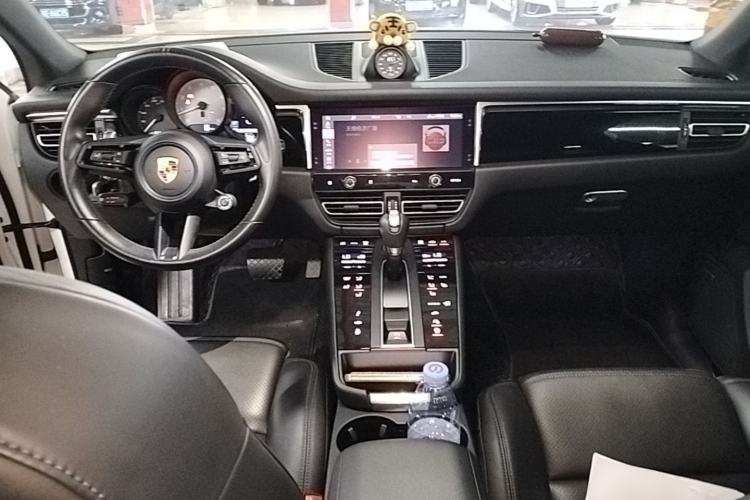 Used Porsche Macan 2022 Macan S 2.9T Center Console