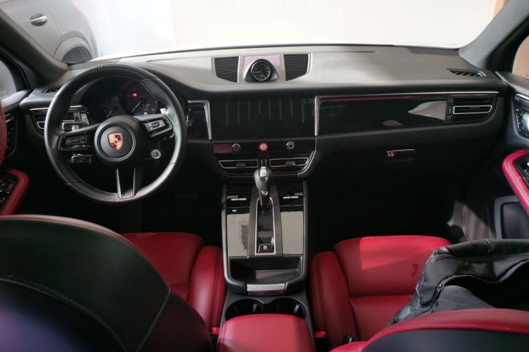 Used Porsche Macan 2022 Macan 2.0T Center Console