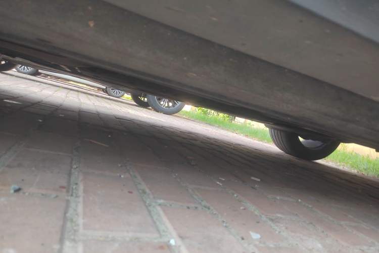 Used Porsche Macan 2022 Macan T 2.0T Chassis Front Left