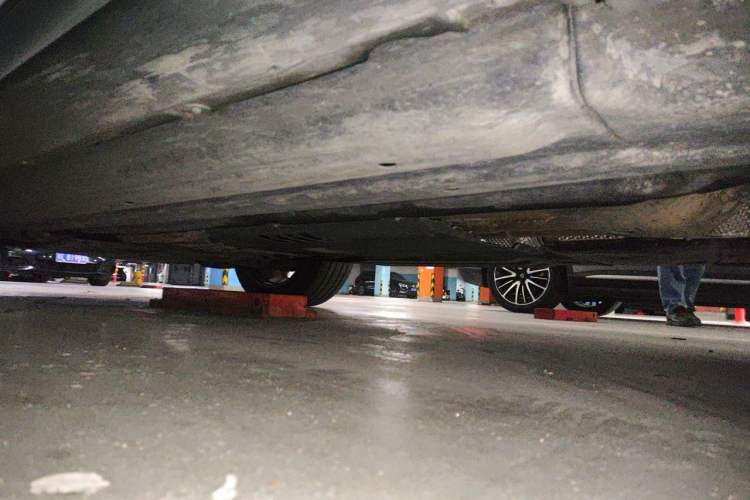 Used Porsche Macan 2022 Macan S 2.9T Chassis Front Left