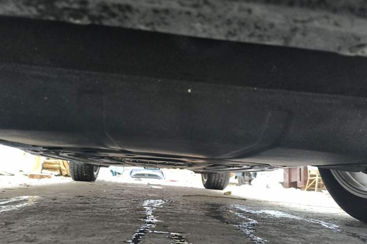Used Porsche Macan 2022 Macan 2.0T Chassis Front