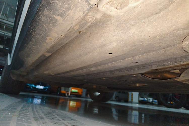 Used Porsche Macan 2022 Macan 2.0T Chassis Front Right