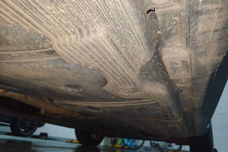 Used Porsche Macan 2022 Macan 2.0T Chassis Rear Right