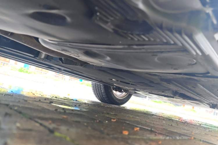 Used Porsche Macan 2022 Macan 2.0T Chassis Rear Right