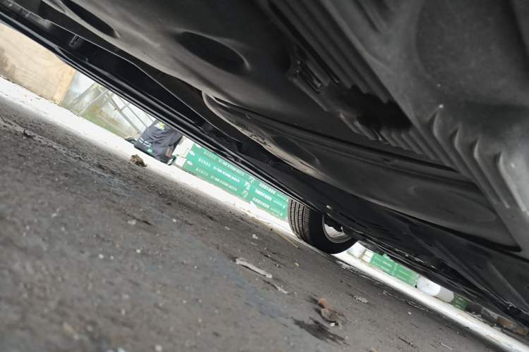 Used Porsche Macan 2022 Macan 2.0T Chassis Rear Right