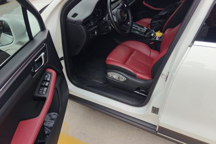 Used Porsche Macan 2022 Macan 2.0T Driver Seat