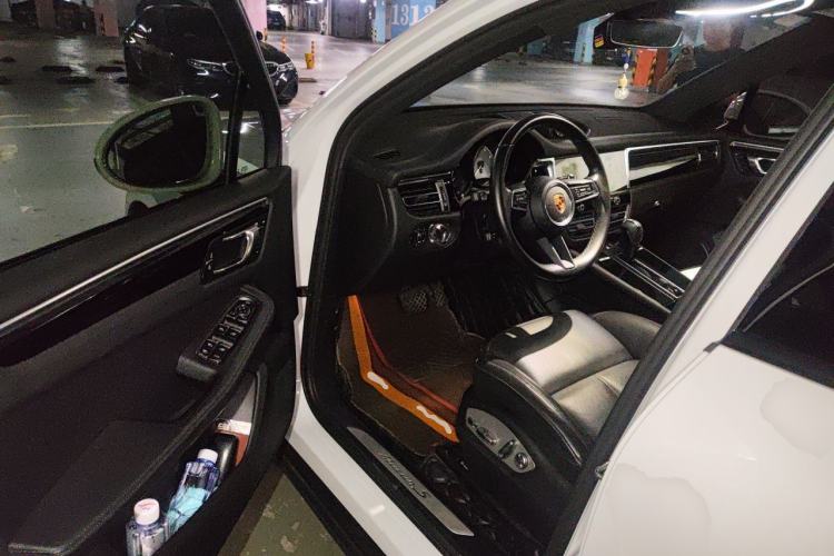 Used Porsche Macan 2022 Macan S 2.9T Driver Seat