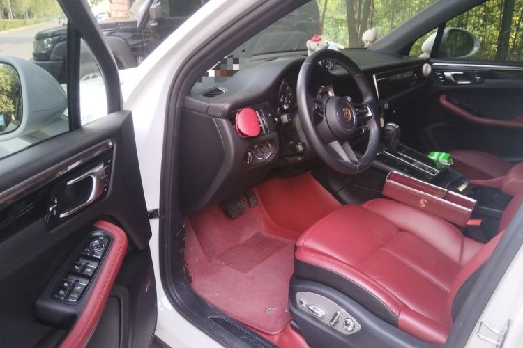 Used Porsche Macan 2022 Macan 2.0T Driver Seat