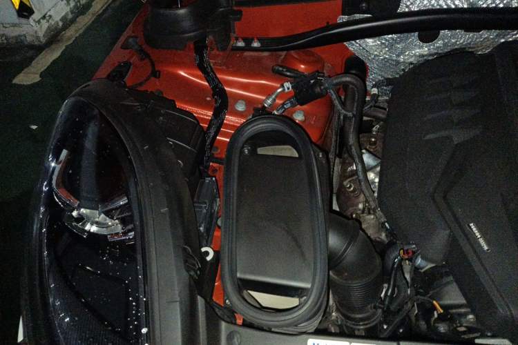 Used Porsche Macan 2022 Macan 2.0T Engine Bay Right