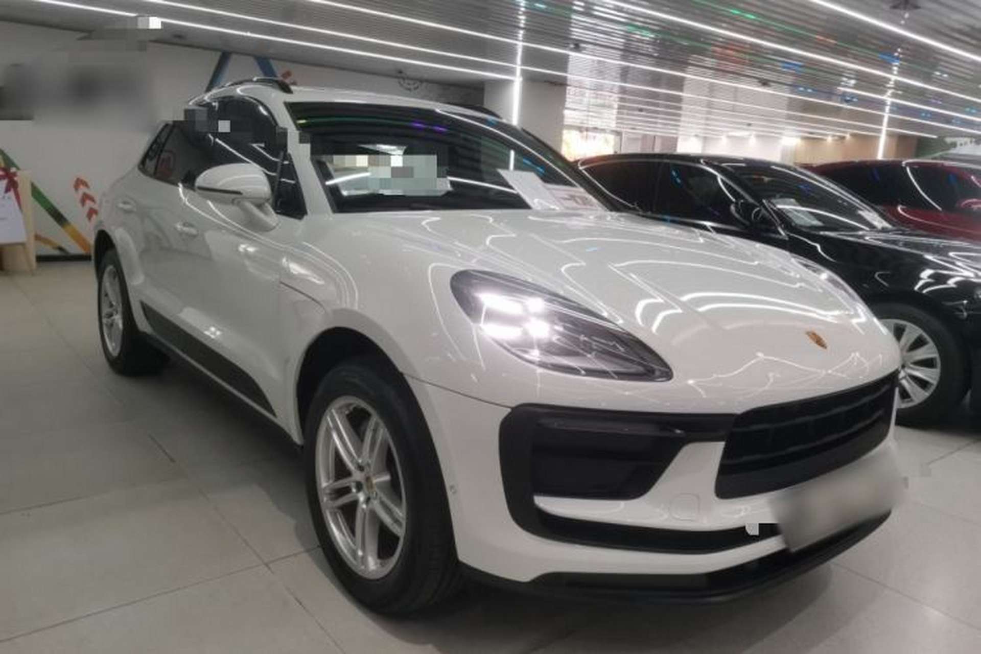 Used Porsche Macan 2022 Macan 2.0T Exterior 1