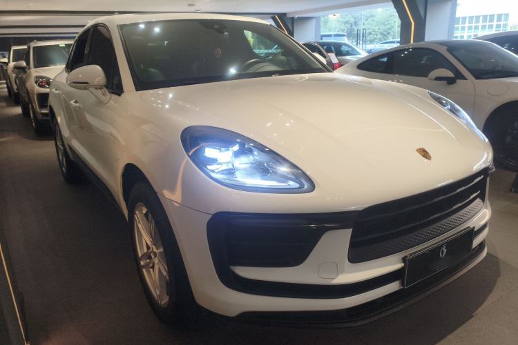 Used Porsche Macan 2022 Macan 2.0T Exterior 1