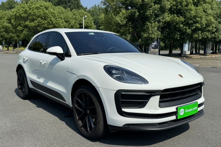 Used Porsche Macan 2022 Macan 2.0T Exterior 2