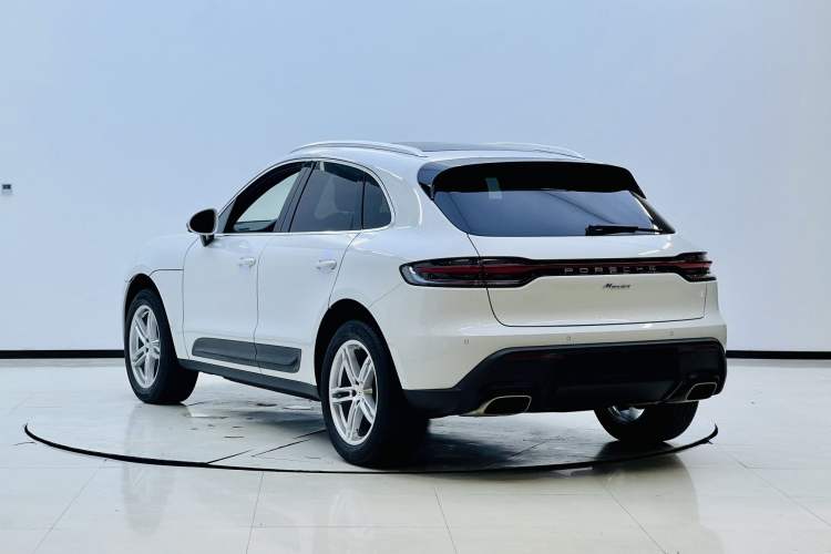 Used Porsche Macan 2022 Macan 2.0T Exterior 2