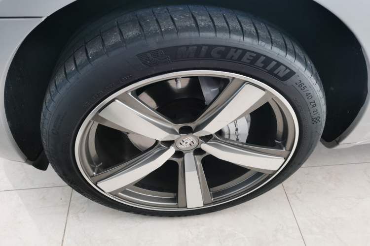 Used Porsche Macan 2022 Macan 2.0T Exterior 4