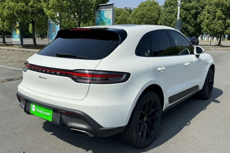 Used Porsche Macan 2022 Macan 2.0T Exterior 5