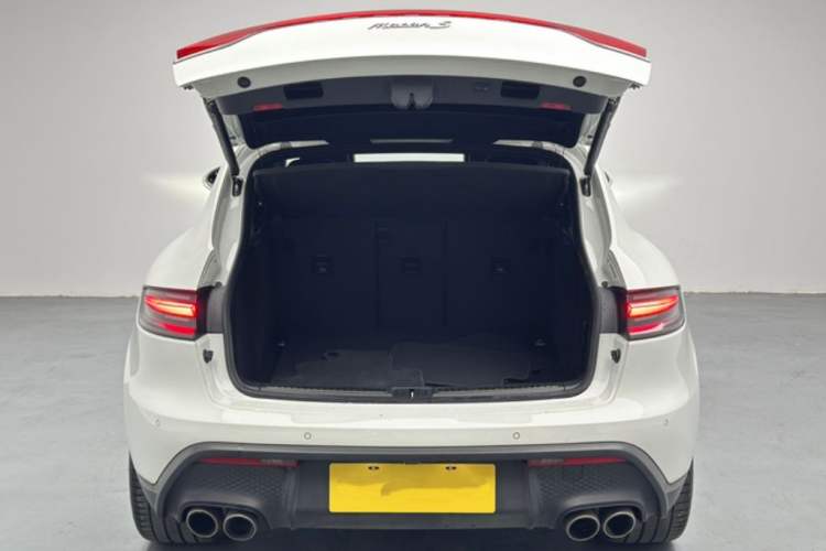 Used Porsche Macan 2022 Macan S 2.9T Exterior 5