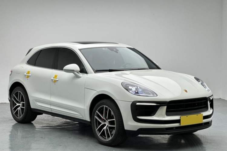 Used Porsche Macan 2022 Macan S 2.9T Exterior 7