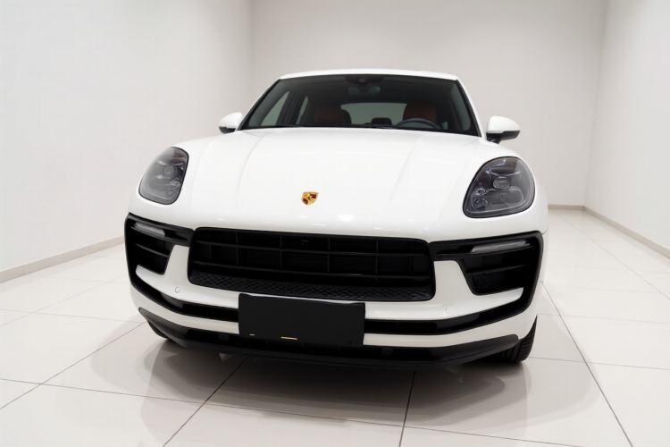 Used Porsche Macan 2022 Macan 2.0T Front