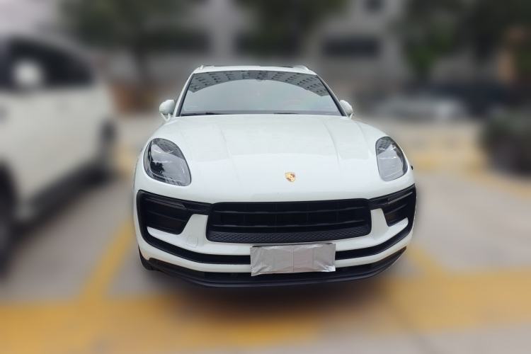 Used Porsche Macan 2022 Macan 2.0T Front